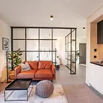 Mono Design *
