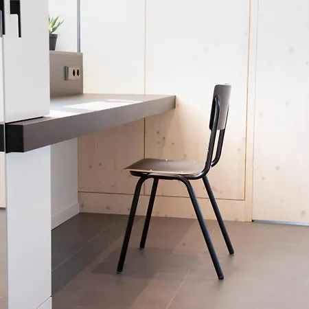 Mono Design Apartment