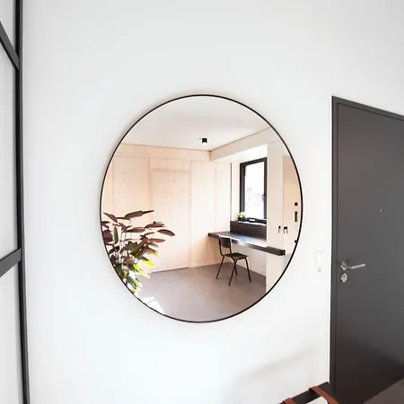 Apartment Mono Design