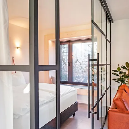 Apartment Mono Design Stuttgart